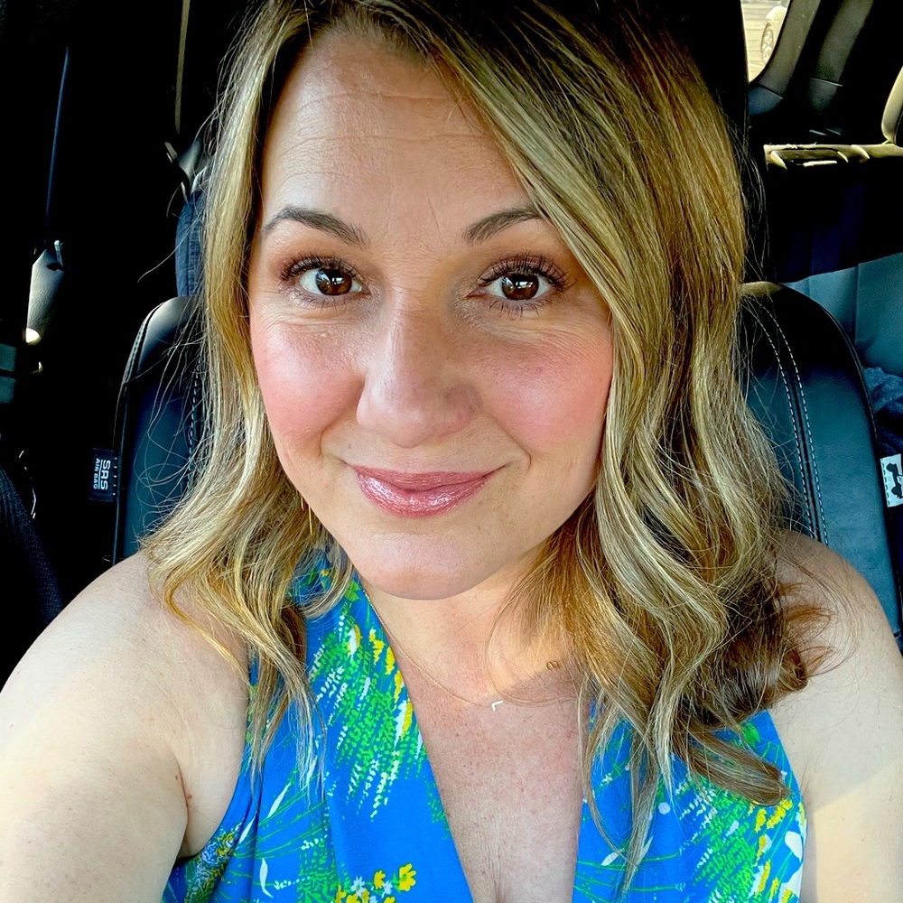 Meet your Posher, Marissa